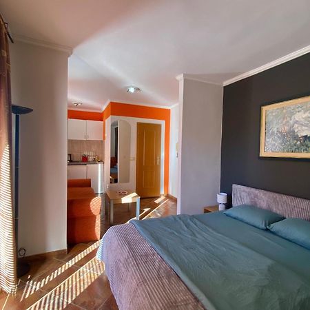 Markovic Aparthotel - Budva Becici Hotel Eksteriør bilde