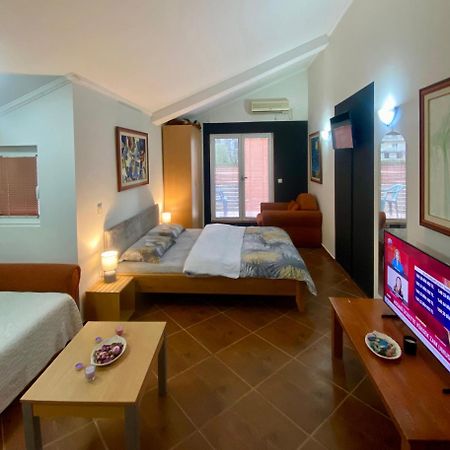 Markovic Aparthotel - Budva Becici Hotel Eksteriør bilde