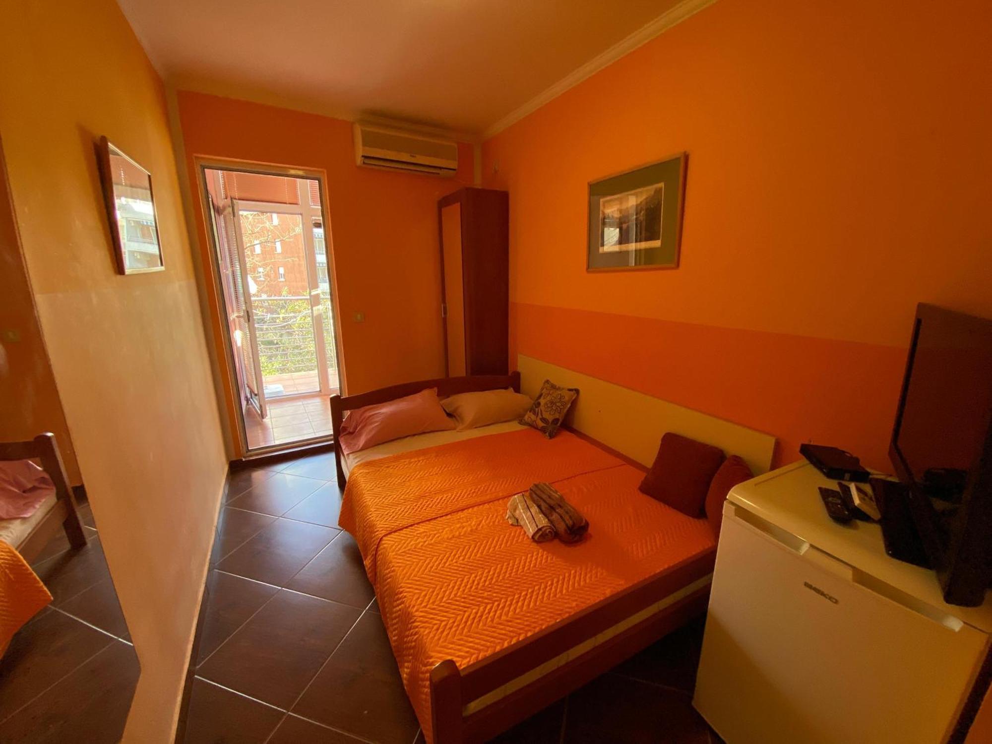 Markovic Aparthotel - Budva Becici Hotel Eksteriør bilde