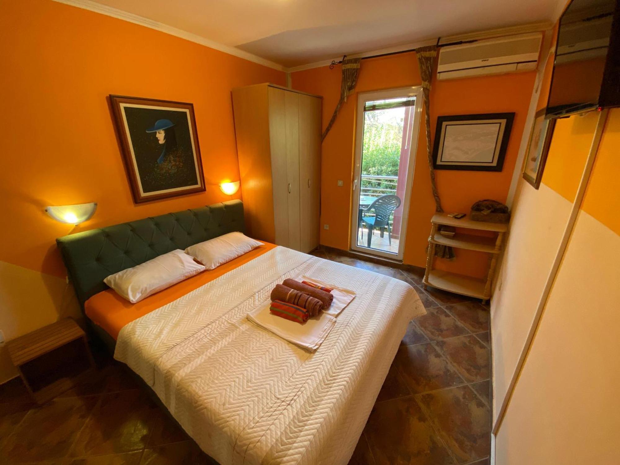 Markovic Aparthotel - Budva Becici Hotel Eksteriør bilde